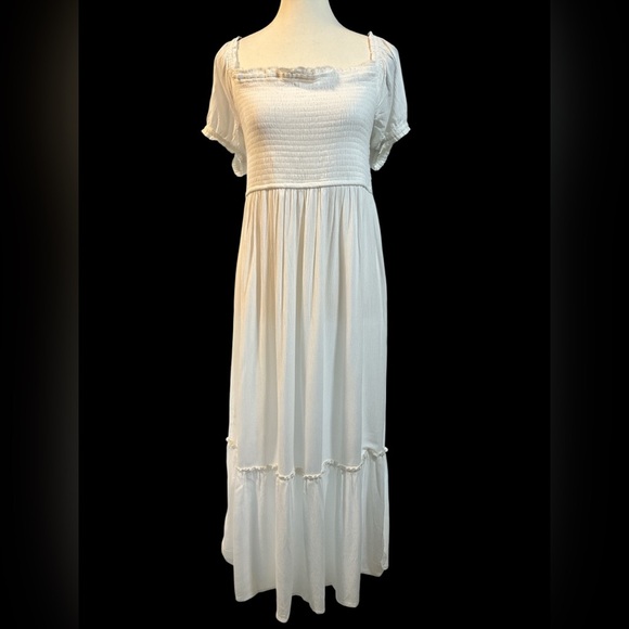 Aeropostale White Maxi Dress - Picture 1 of 7
